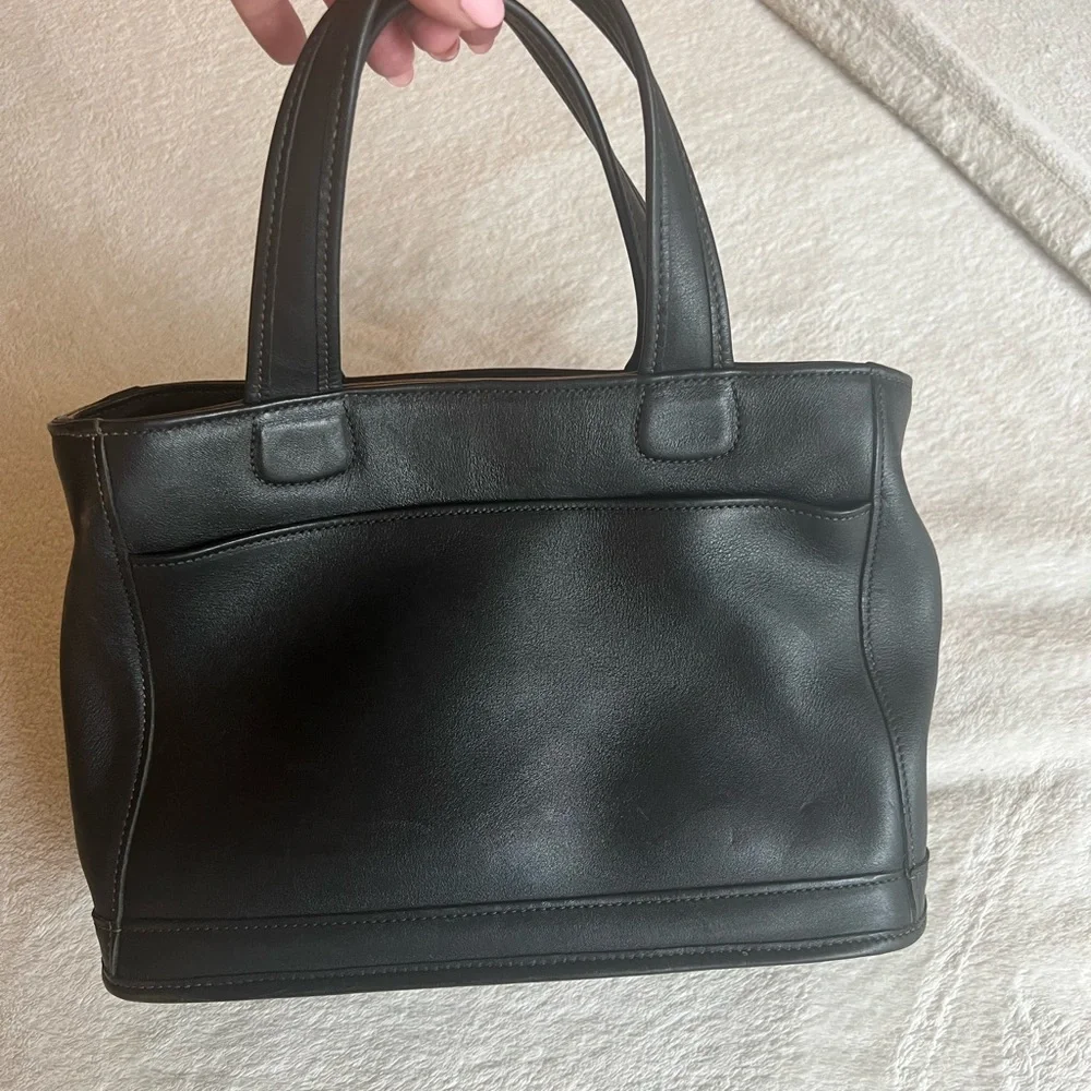 Coach Black Tote Smooth Leather - Picture 3 of 7